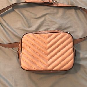 Quilted belt bag